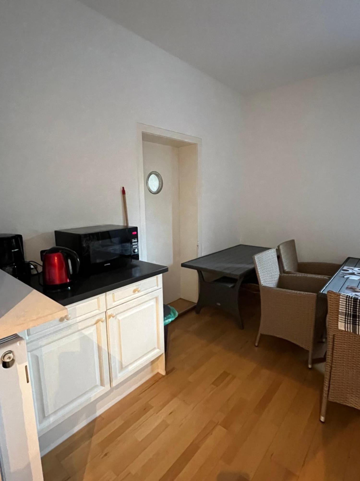 Doppelzimmer, Tv- Bad, Kuehlschrank- Parkplatz-17 Meine 외부 사진